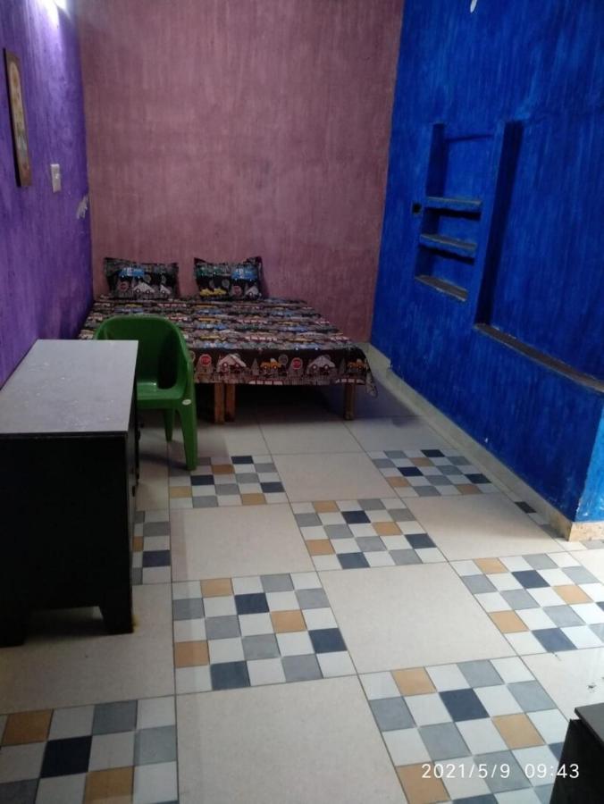 Oyo 81042 Rajput Resort Patiāla Exterior foto