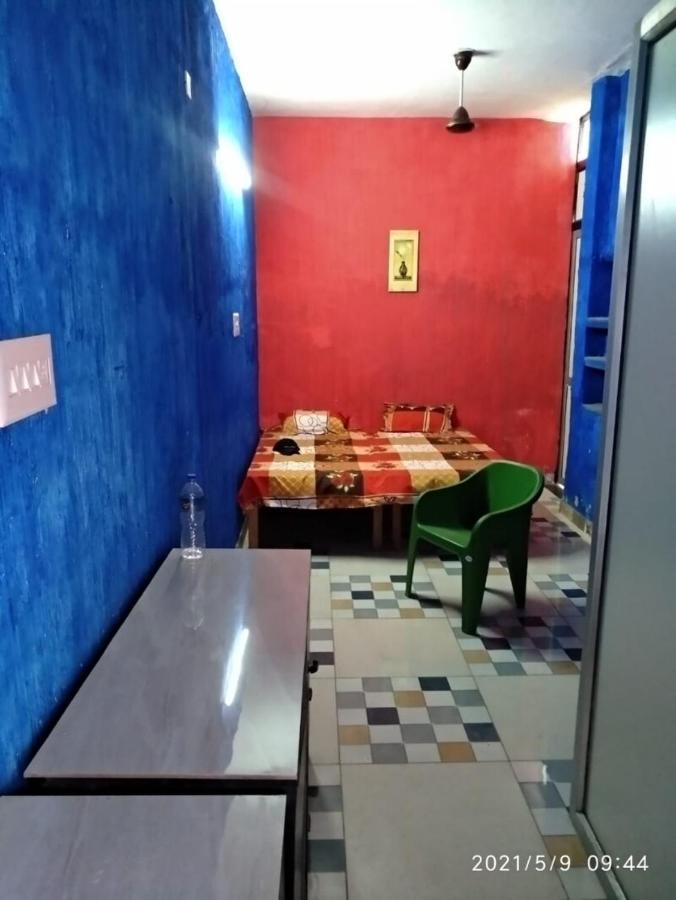 Oyo 81042 Rajput Resort Patiāla Exterior foto